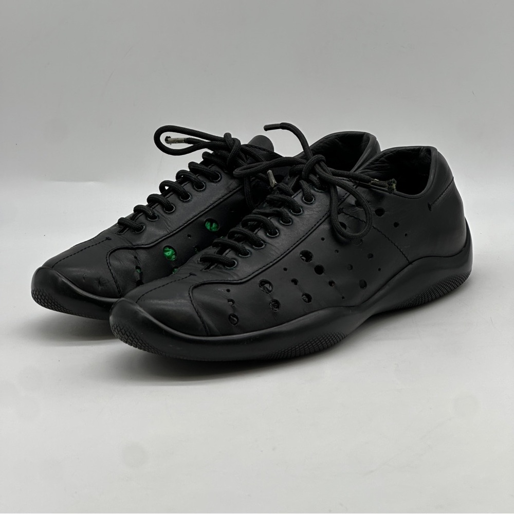 PRADA Perforated Shoes. Size 8 - Picture 7 of 14